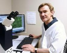 UC Merced immunology Professor David Ojcius