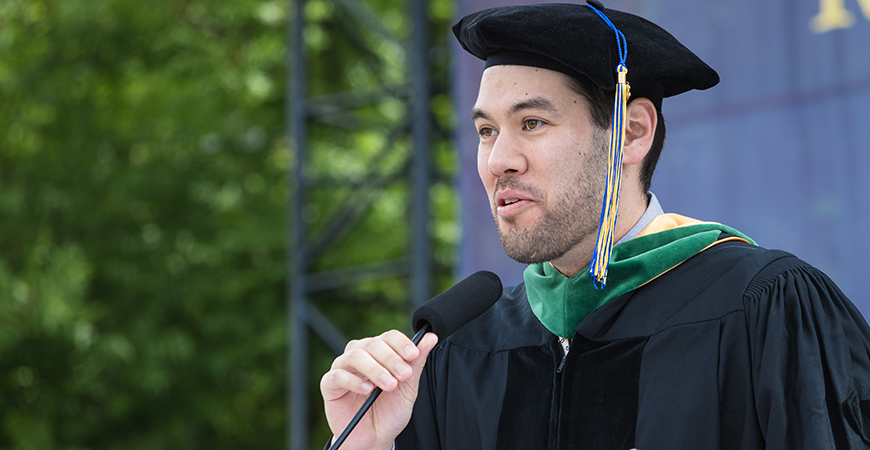 Jason Castillo ('09), now a dermatologist and surgeon in Southern California, gives the alumni speech to the schools of Natural Sciences and Engineering at the spring 2019 commencement.