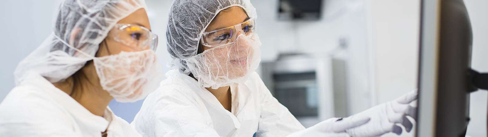 Two female scientists working in the laboratory